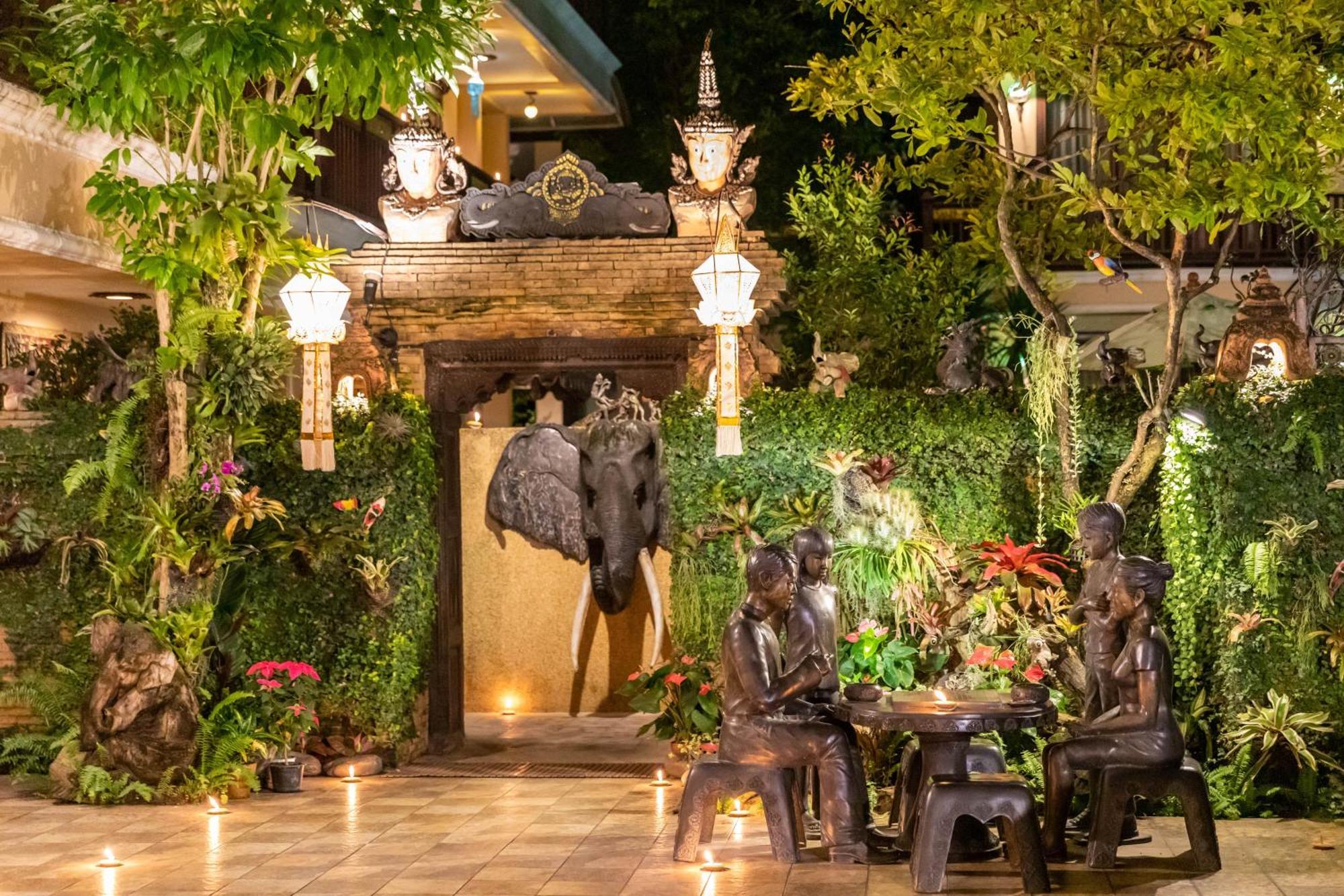 At Chiang Mai Hotel Exterior foto